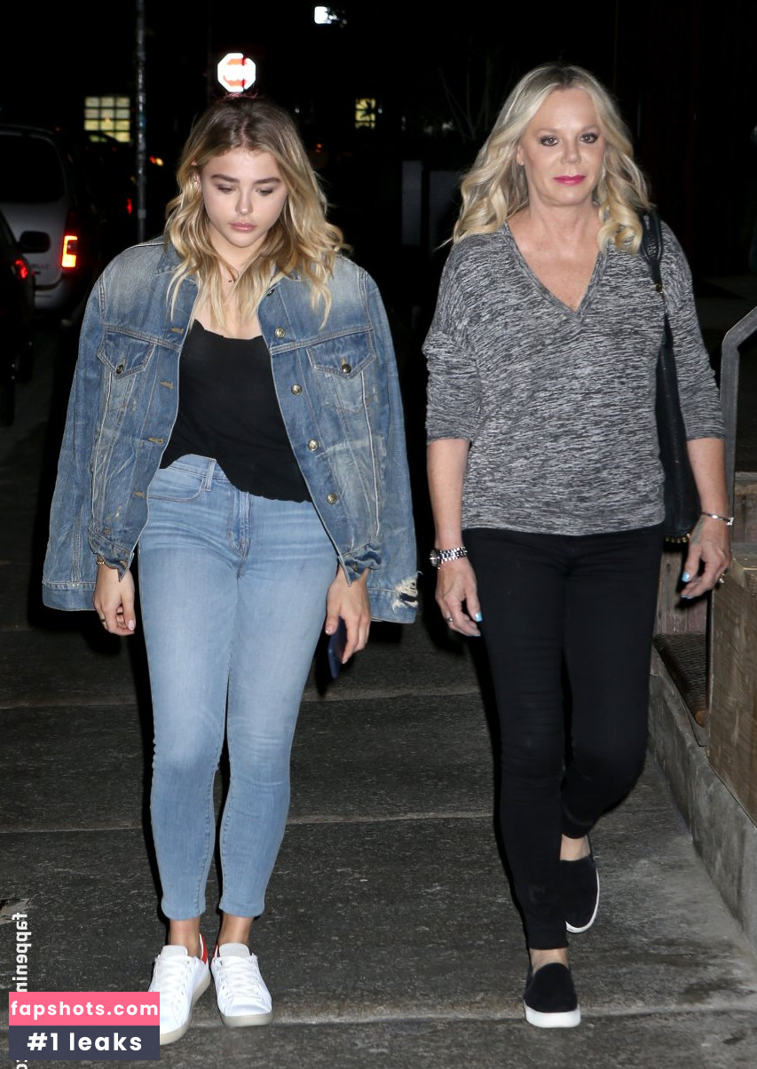 Chloë Grace Moretz gallery photo #1357