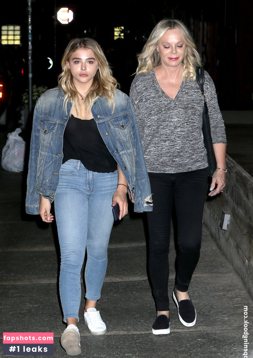 Chloë Grace Moretz gallery photo #1367