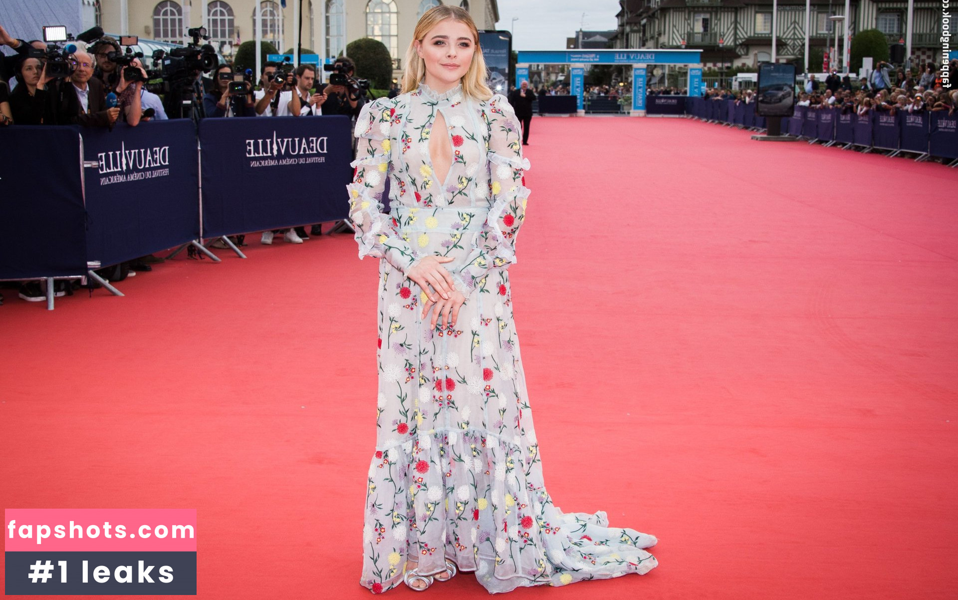 Chloë Grace Moretz gallery photo #1421