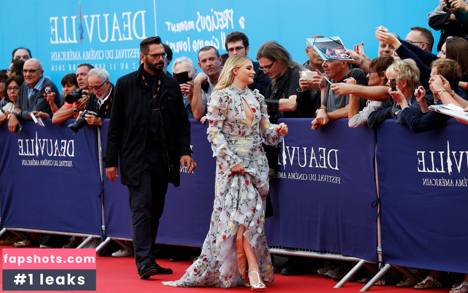 Chloë Grace Moretz gallery photo #1453