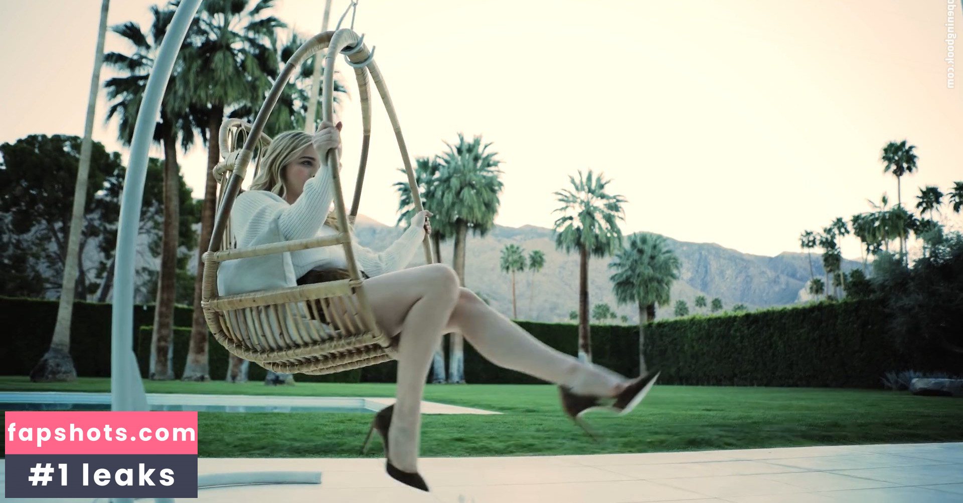 Chloë Grace Moretz gallery photo #1495