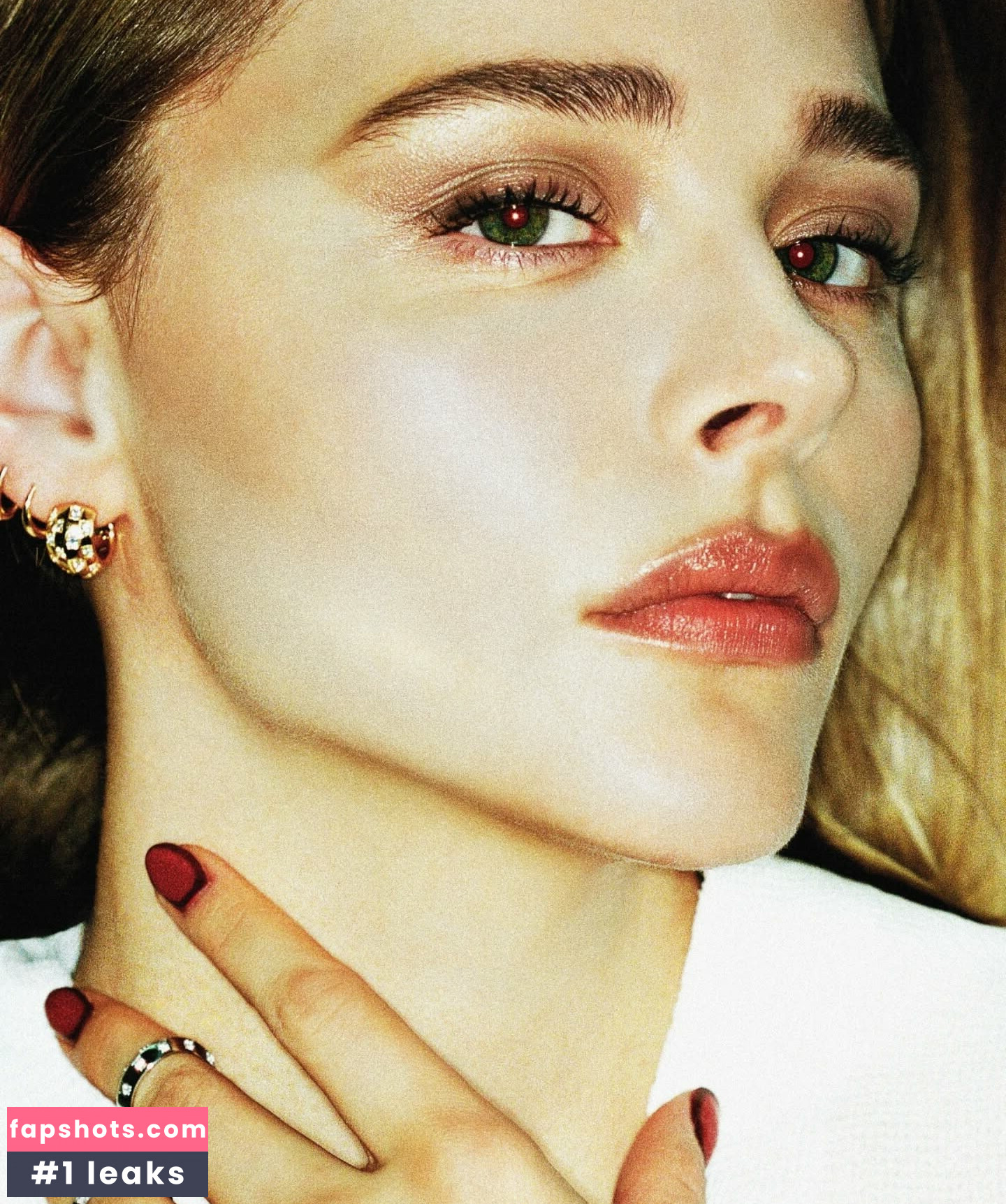 Chloë Grace Moretz gallery photo #16