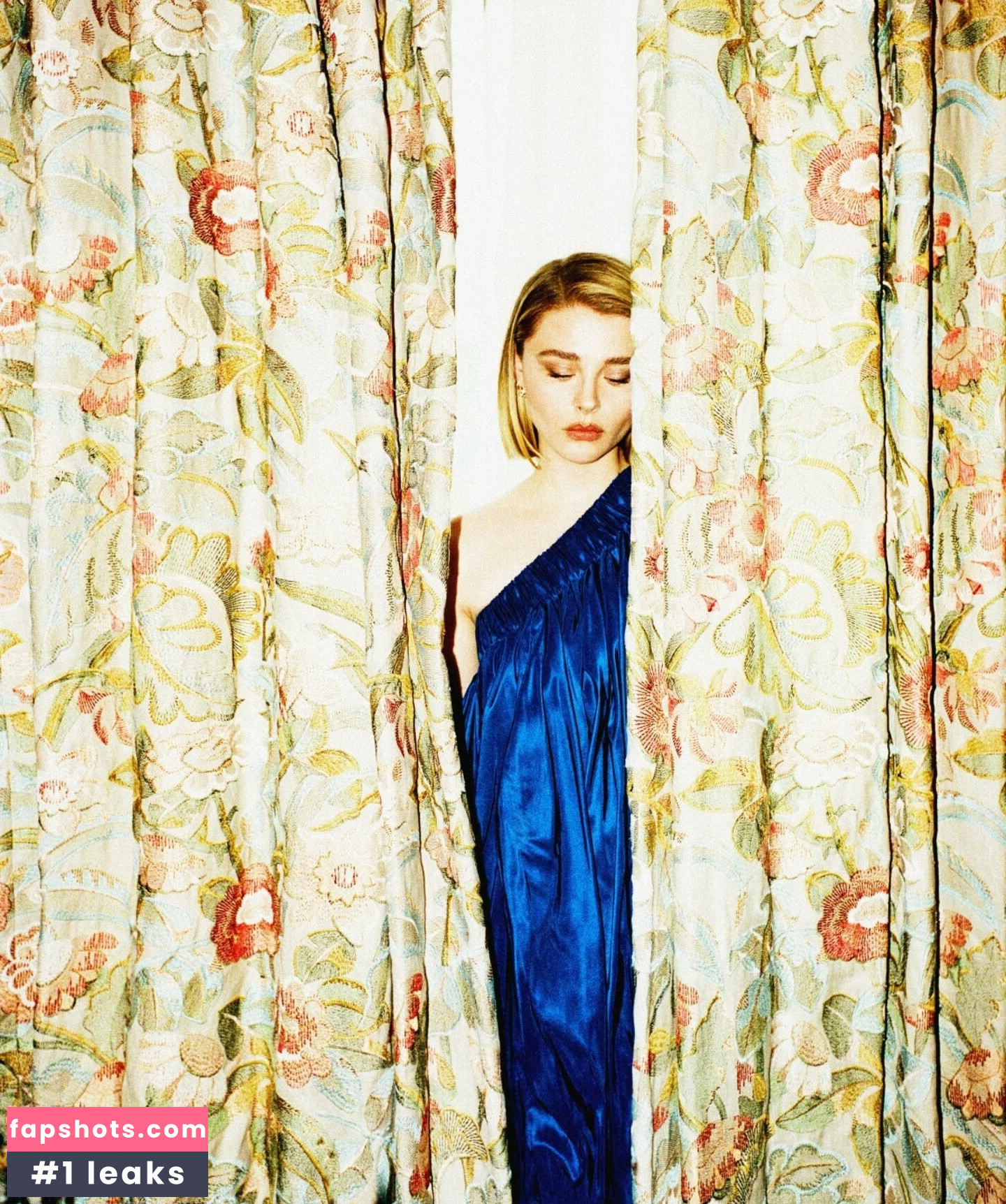 Chloë Grace Moretz gallery photo #17