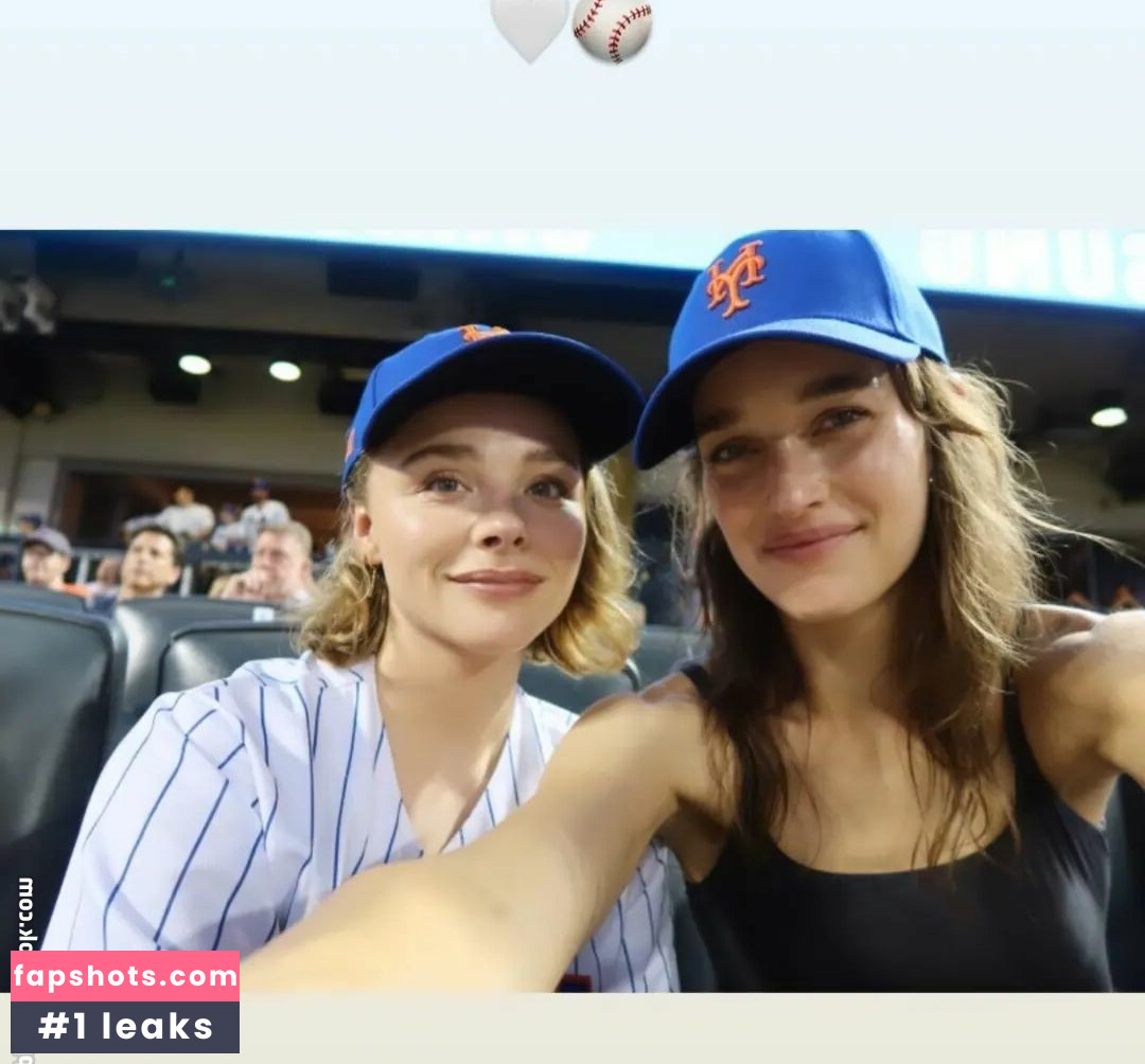 Chloë Grace Moretz gallery photo #257