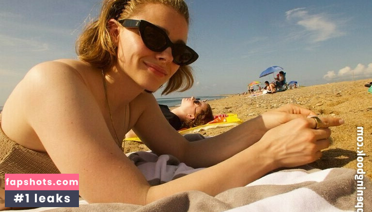 Chloë Grace Moretz gallery photo #297