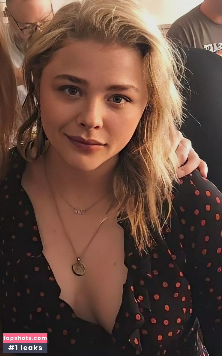 Chloë Grace Moretz gallery photo #53
