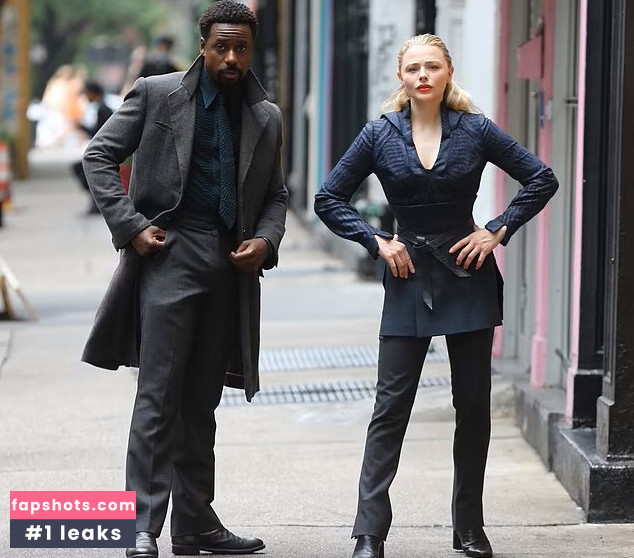 Chloë Grace Moretz gallery photo #937