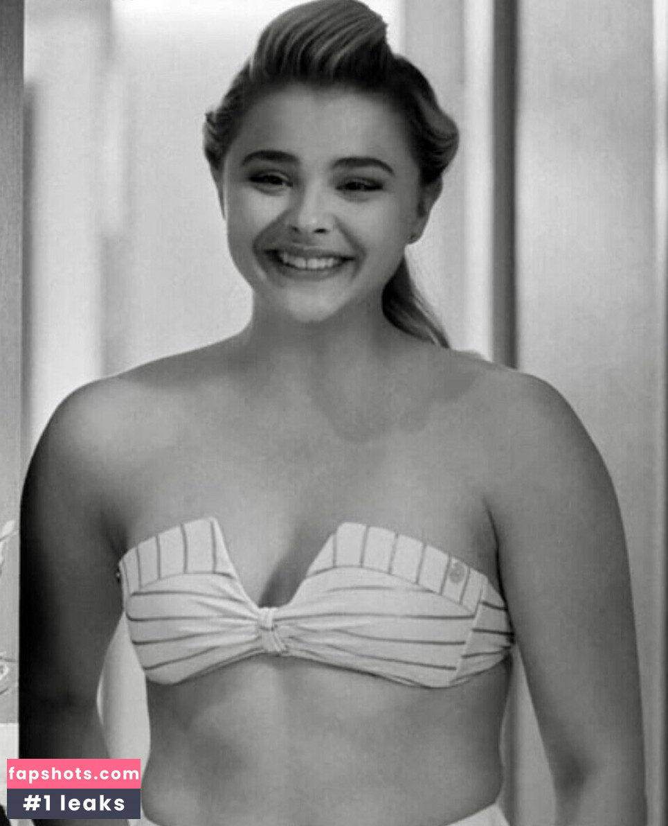 Chloë Grace Moretz gallery photo #977