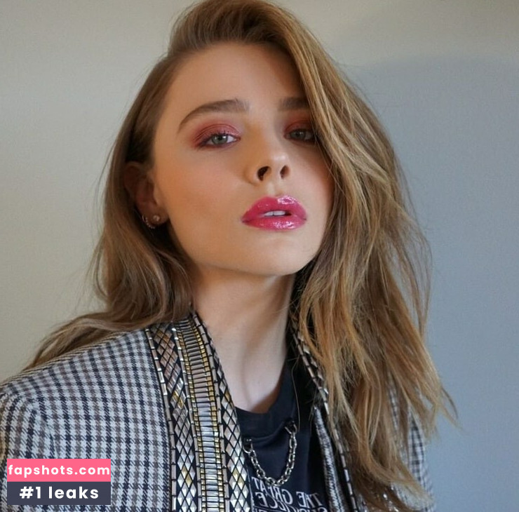 Chloë Grace Moretz gallery photo #979