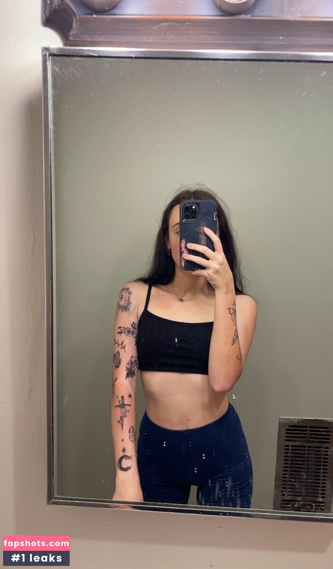 Chloe Grace gallery photo #8