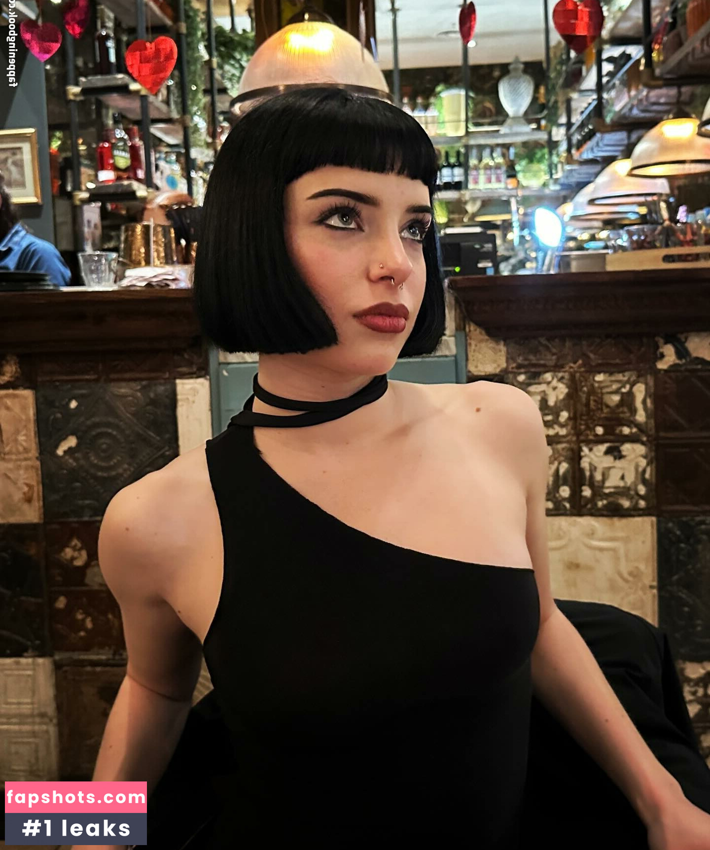 Chloe Hodgson Chloehodgson gallery photo #11