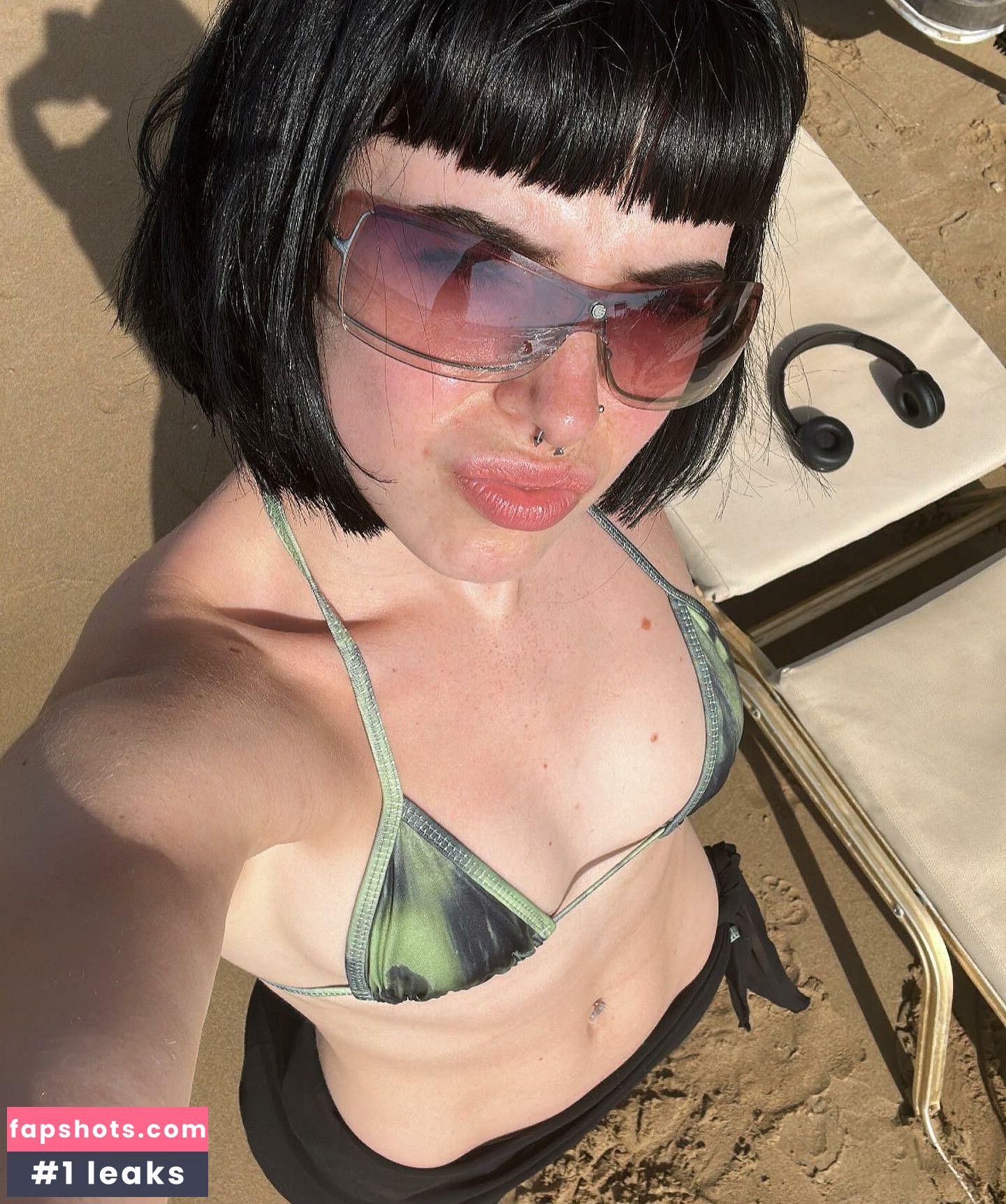 Chloe Hodgson Chloehodgson gallery photo #15