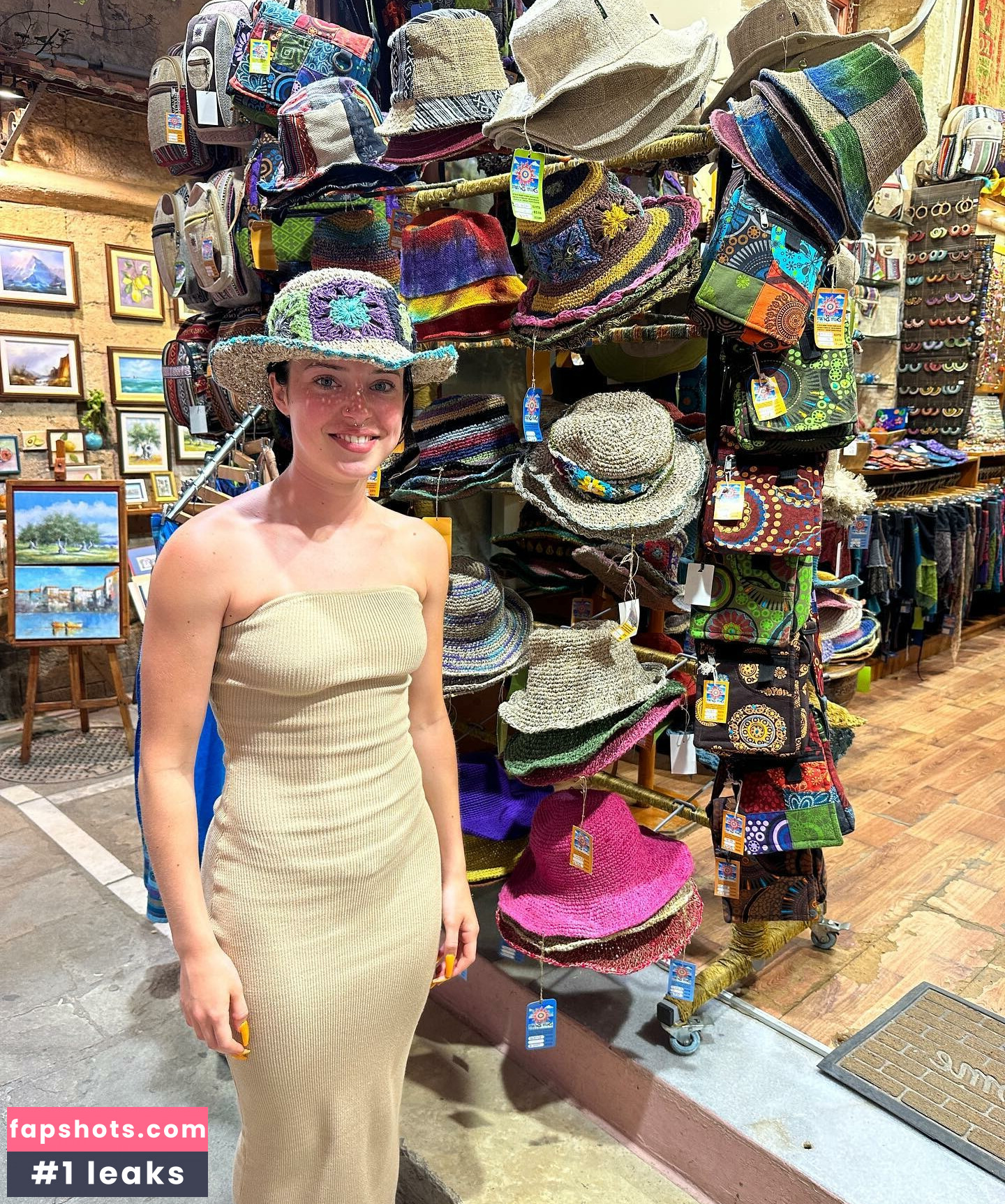 Chloe Hodgson Chloehodgson gallery photo #22