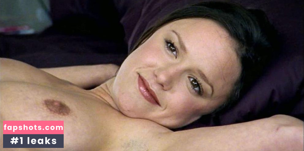 Chloe Howman gallery photo #6