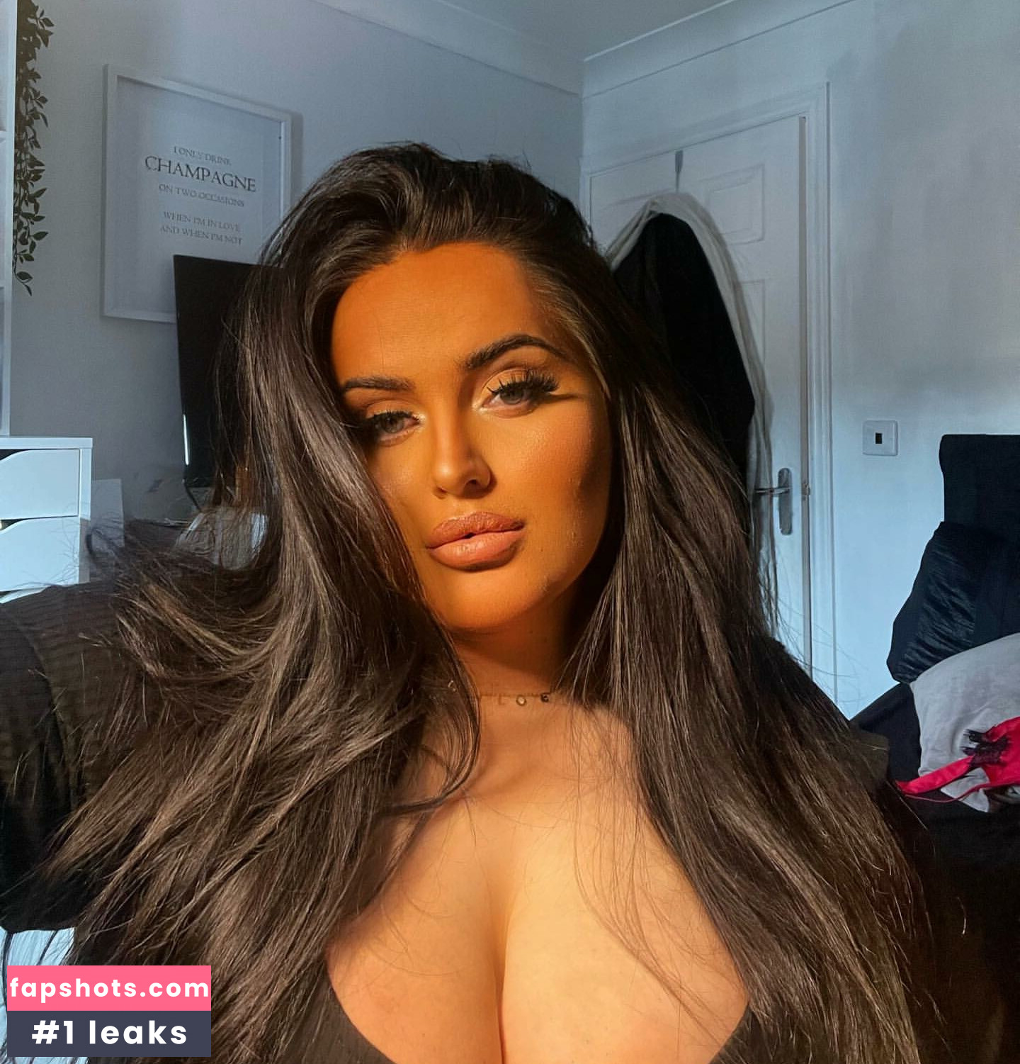 Chloe Jade gallery photo #21