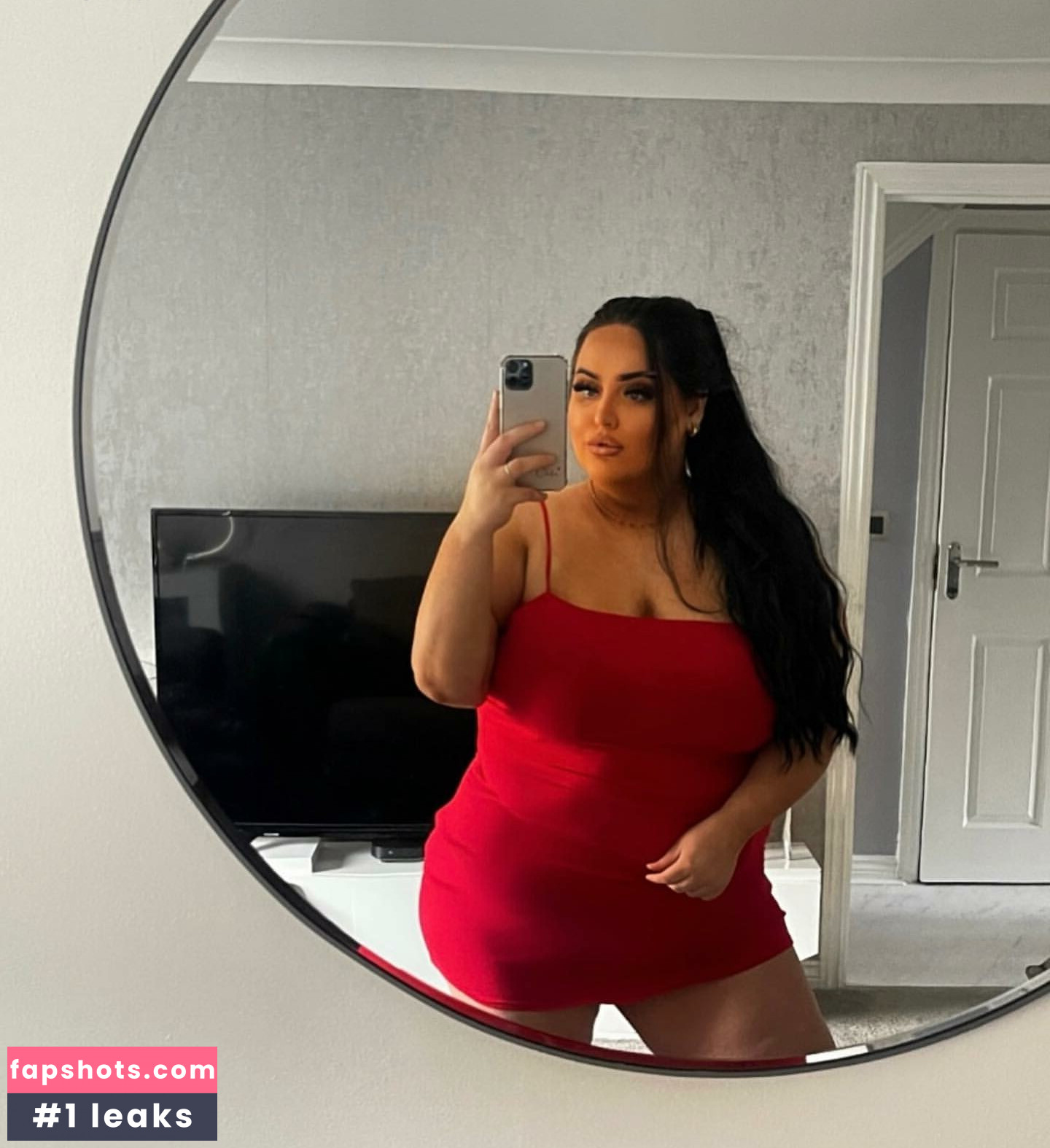 Chloe Jade gallery photo #27