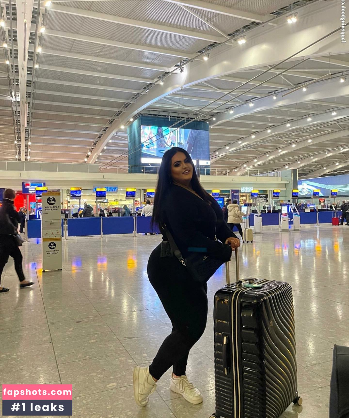 Chloe Jade gallery photo #28