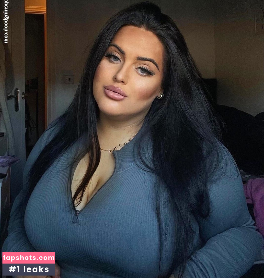 Chloe Jade gallery photo #37