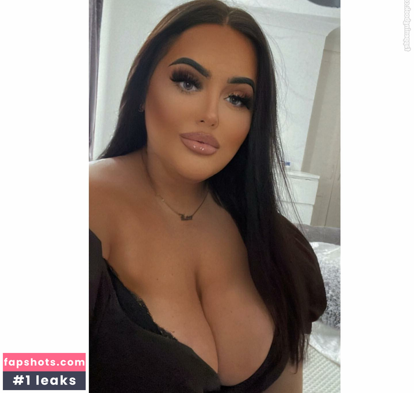 Chloe Jade gallery photo #38