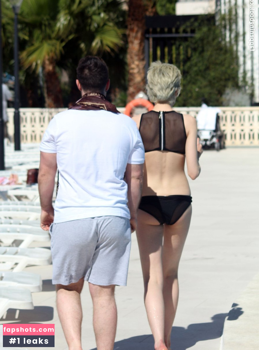 Chloe-Jasmine Whichello gallery photo #38