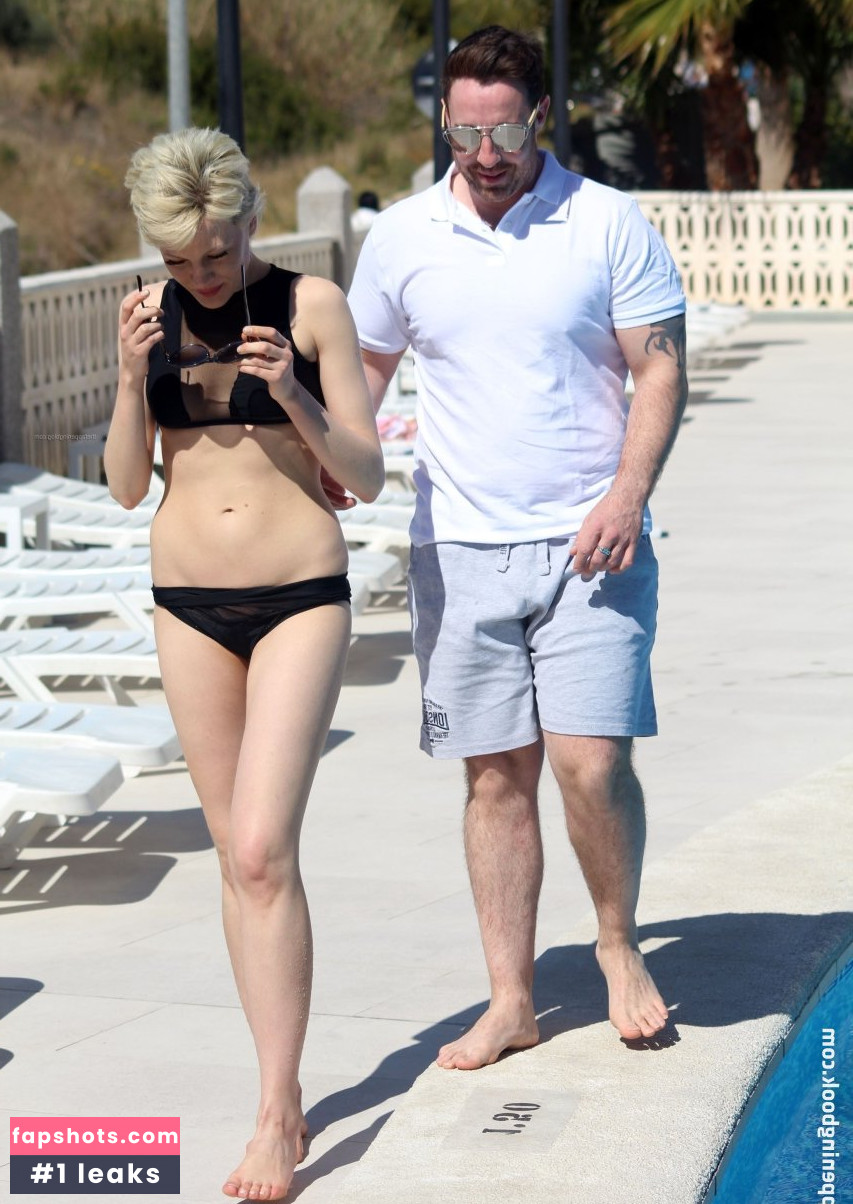 Chloe-Jasmine Whichello gallery photo #51