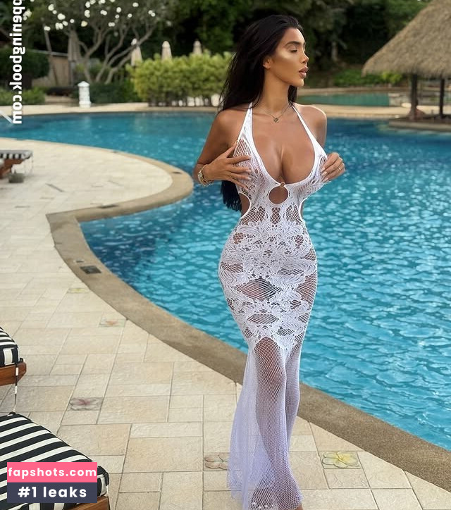 Chloe Khan gallery photo #49