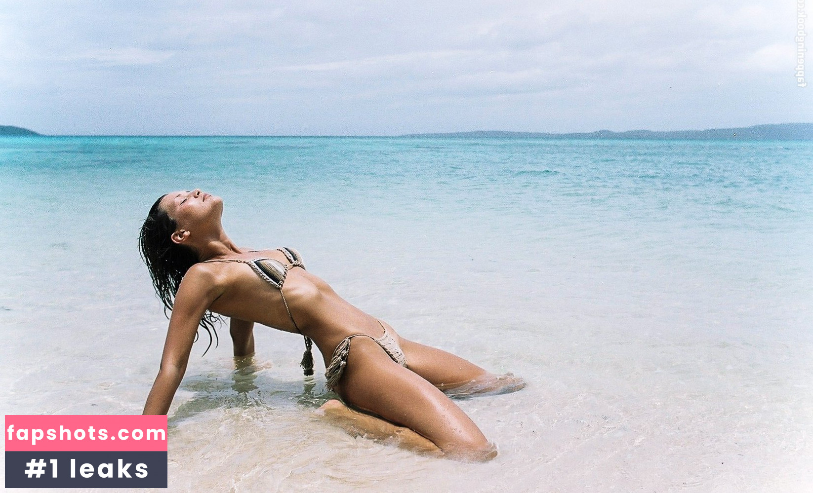 Chloé Lecareux gallery photo #68