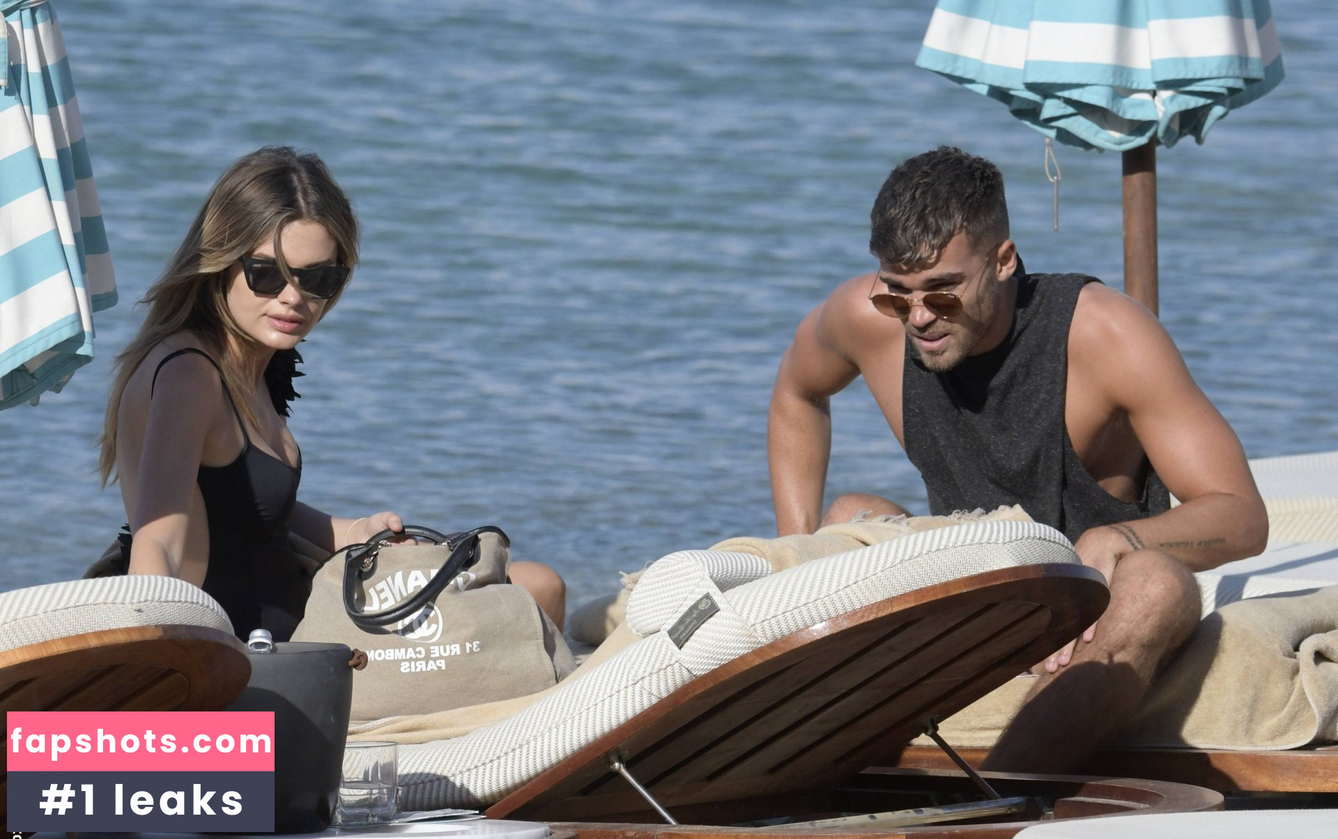 Chloe Lloyd gallery photo #10