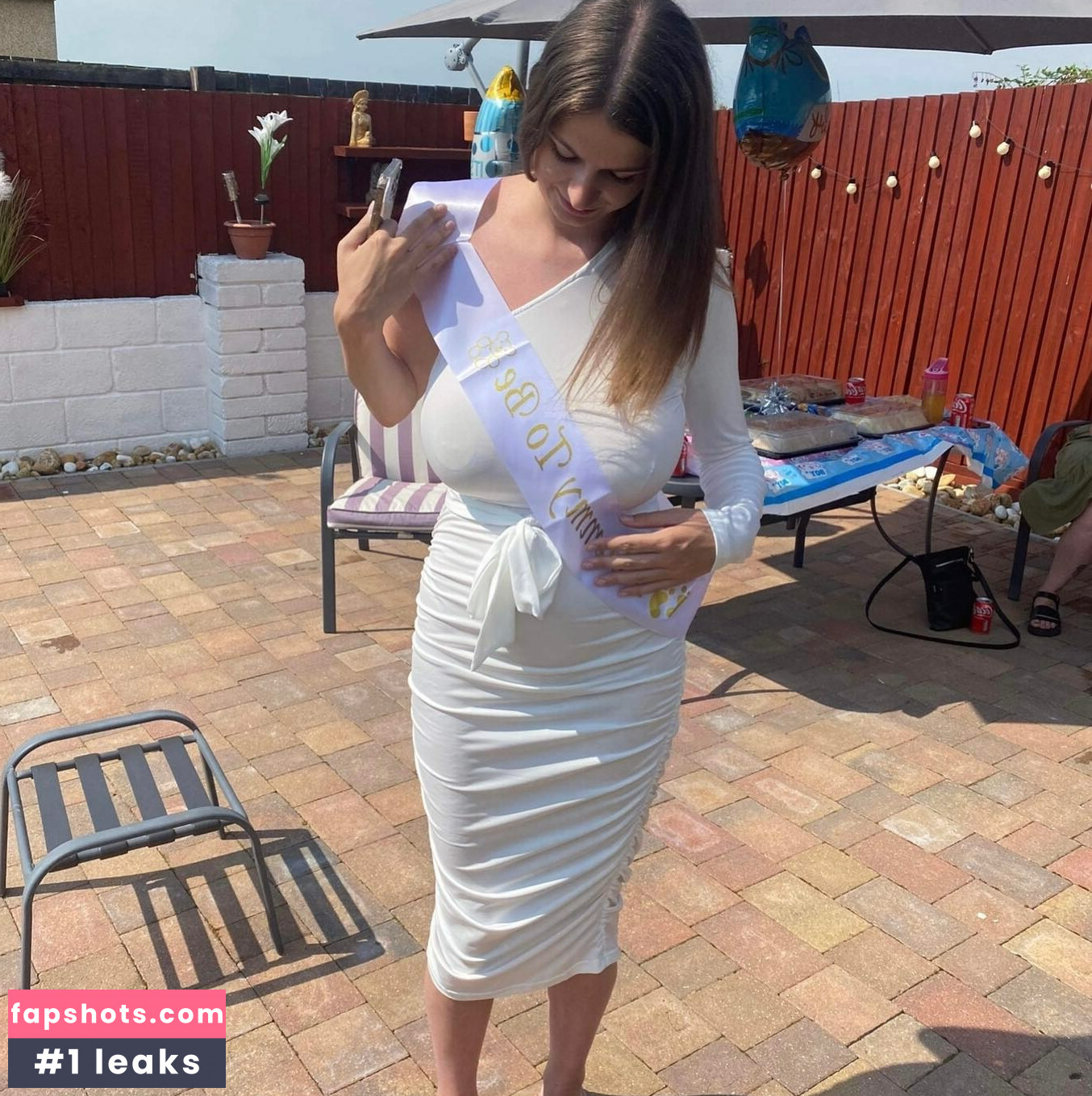 Chloe Louise Thomas gallery photo #37