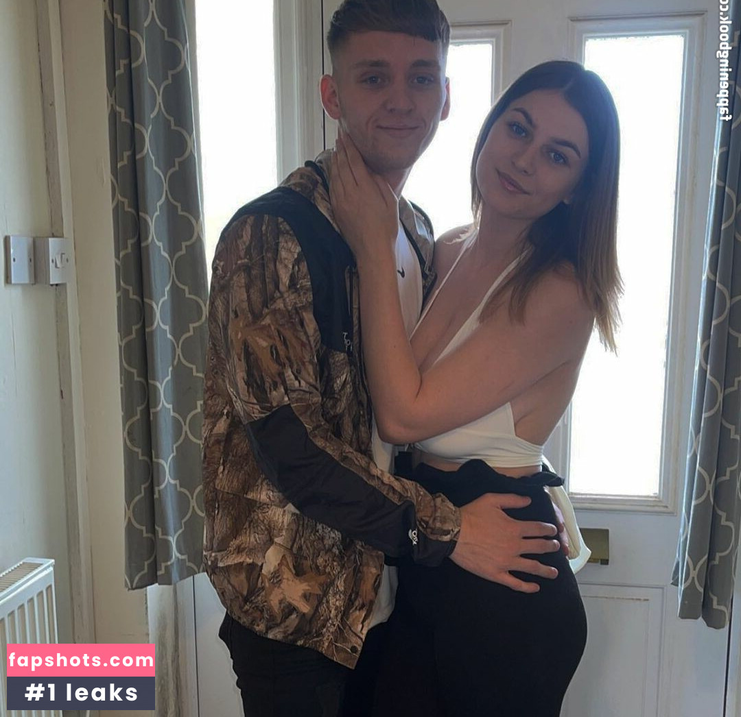 Chloe Louise Thomas gallery photo #41