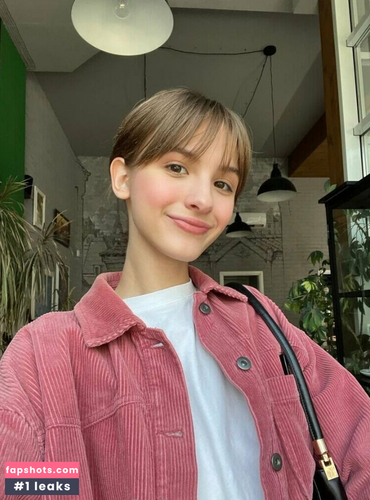 chloe_lust gallery photo #34