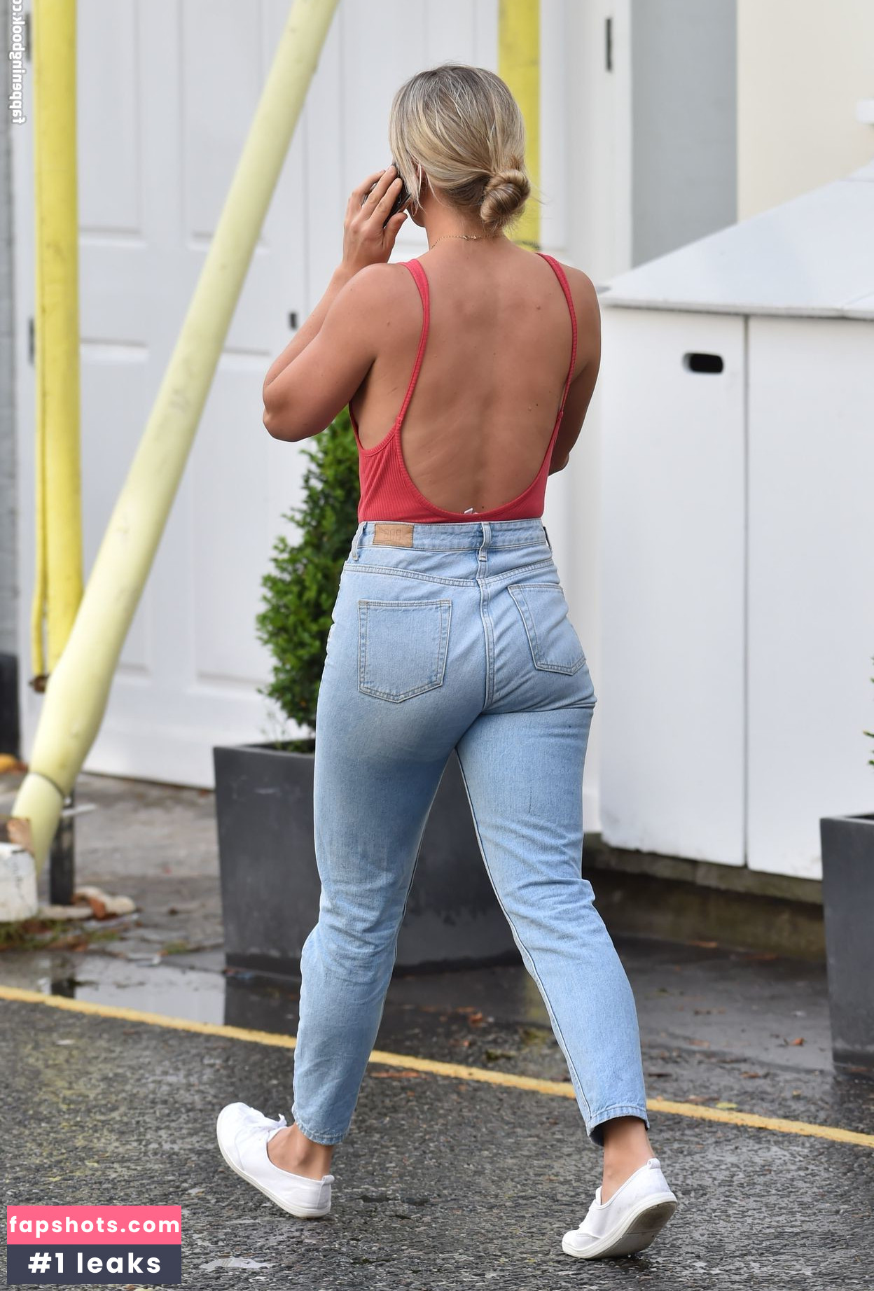 Chloe Madeley gallery photo #34