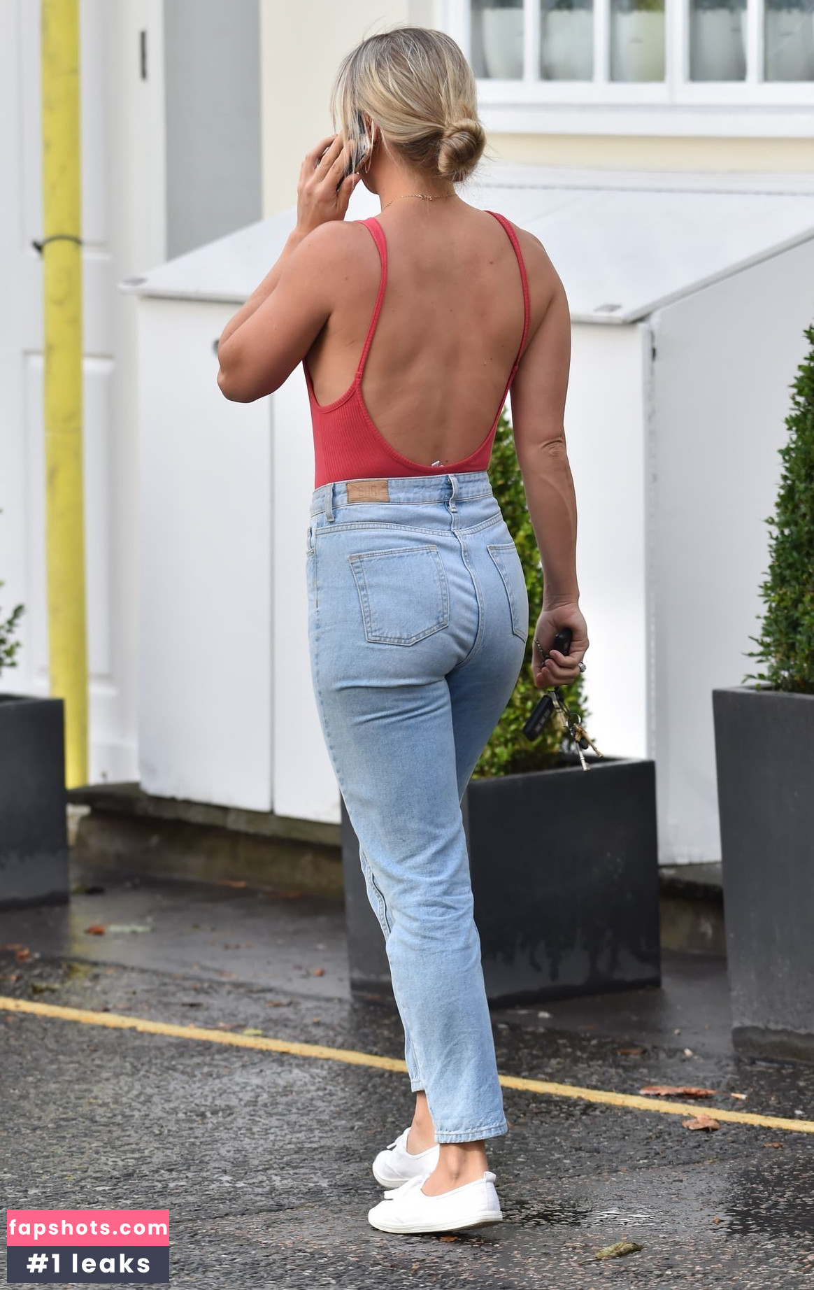 Chloe Madeley gallery photo #35