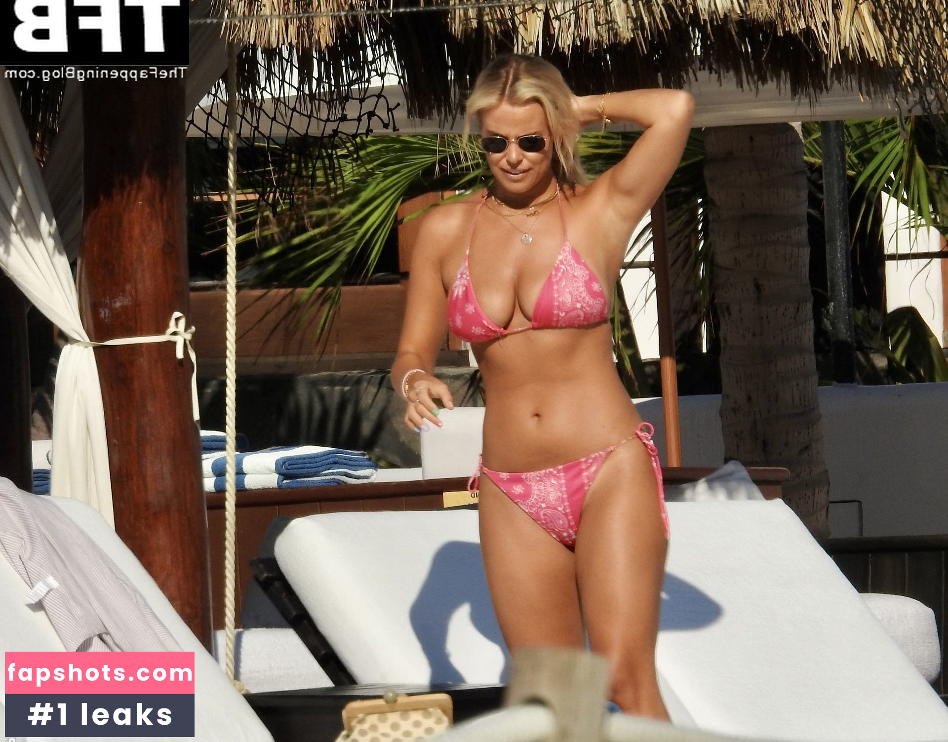 Chloe Meadows Nude Leaks OnlyFans Photos #56 - Fapshots