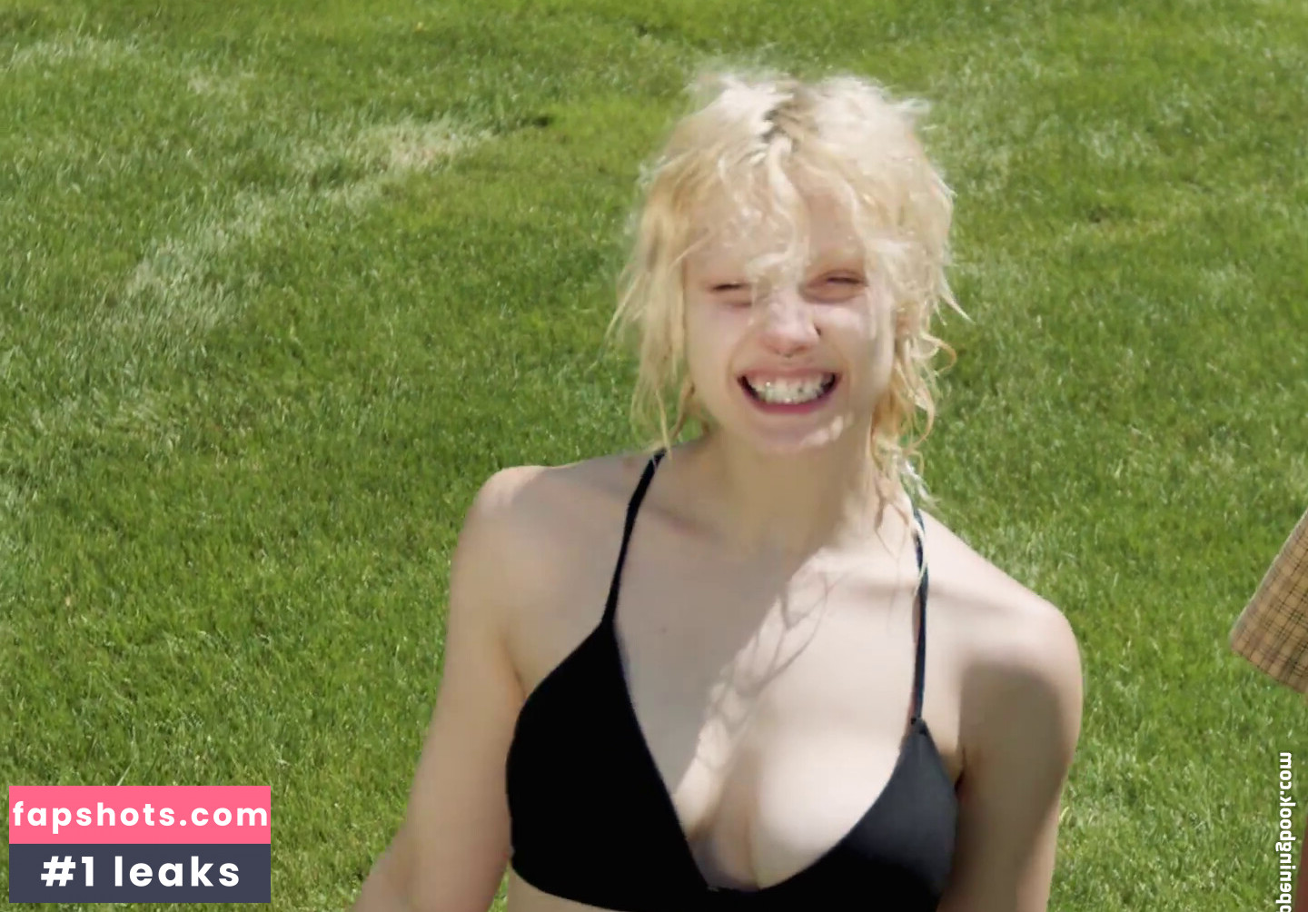 Chloe Moriondo gallery photo #17