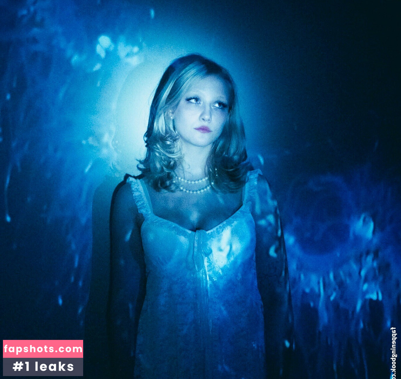 Chloe Moriondo gallery photo #26