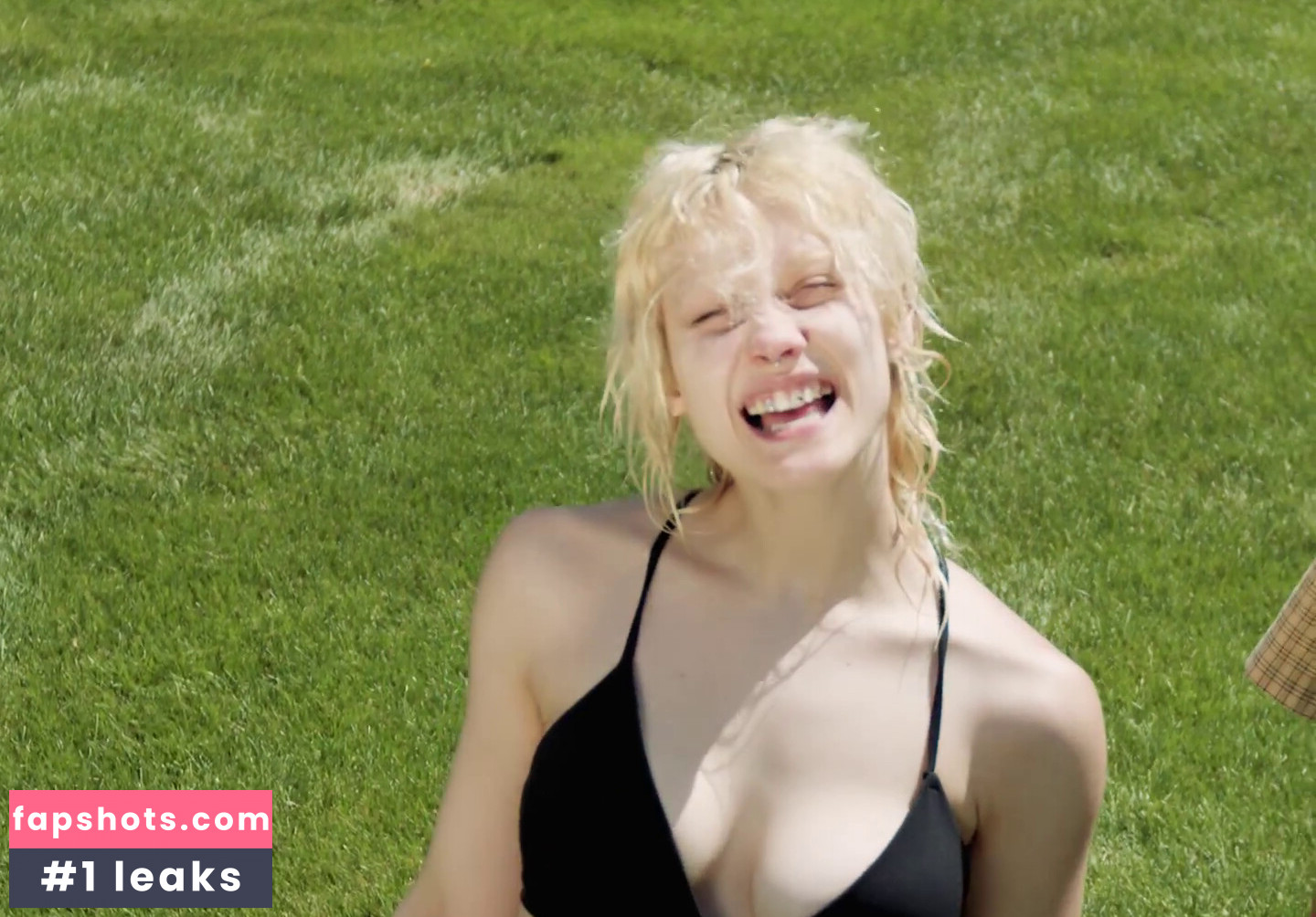 Chloe Moriondo gallery photo #7