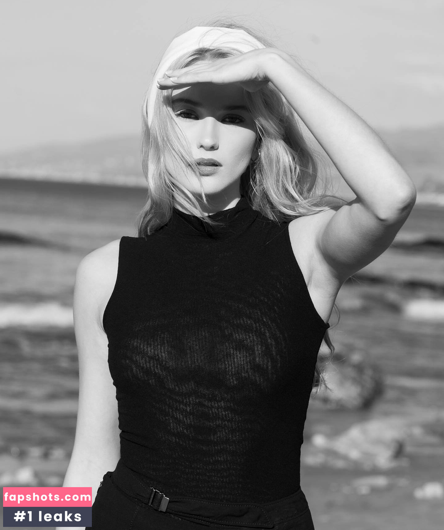 Chloe Rose Robertson