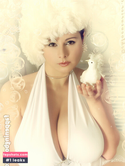 Chloe Vevrier gallery photo #1172