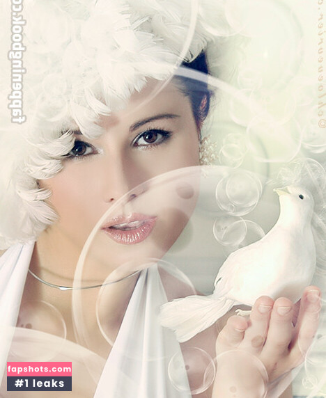 Chloe Vevrier gallery photo #1173