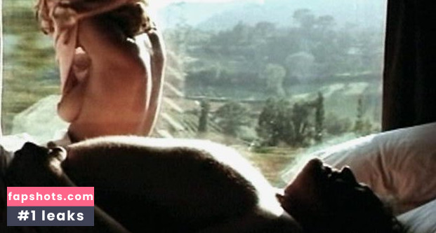 Chloe Webb gallery photo #2