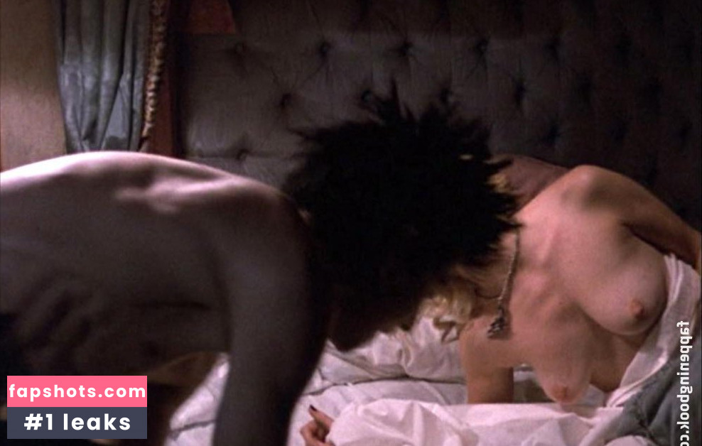 Chloe Webb gallery photo #6