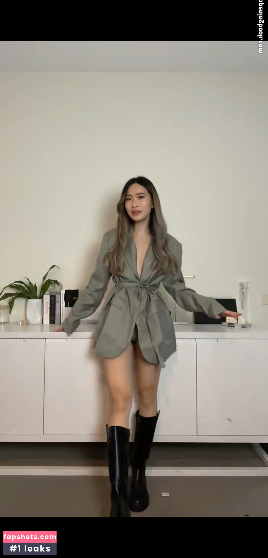 Chloe Zhu gallery photo #3