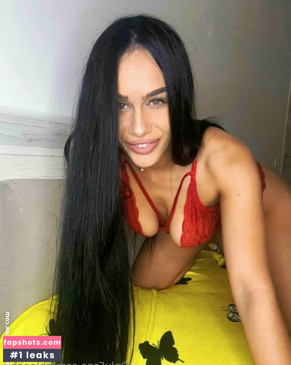 chloeebu Nude Leaks OnlyFans Photos #18 - Fapshots