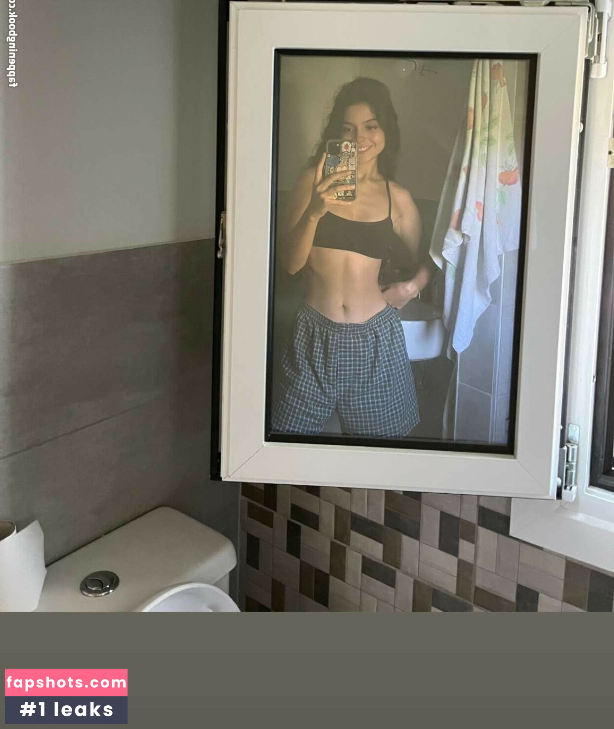 Chloeforero gallery photo #30