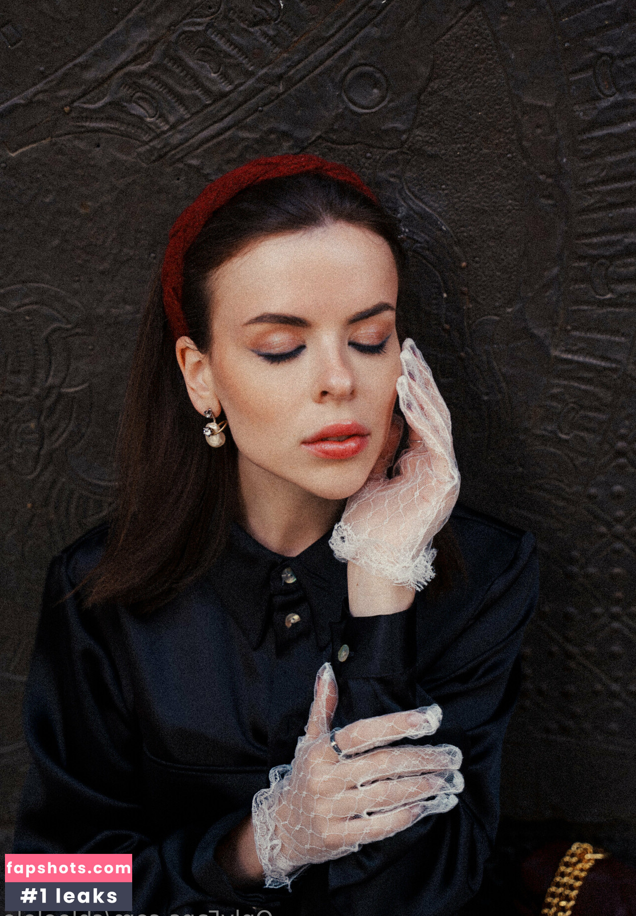 chloelolo gallery photo #2