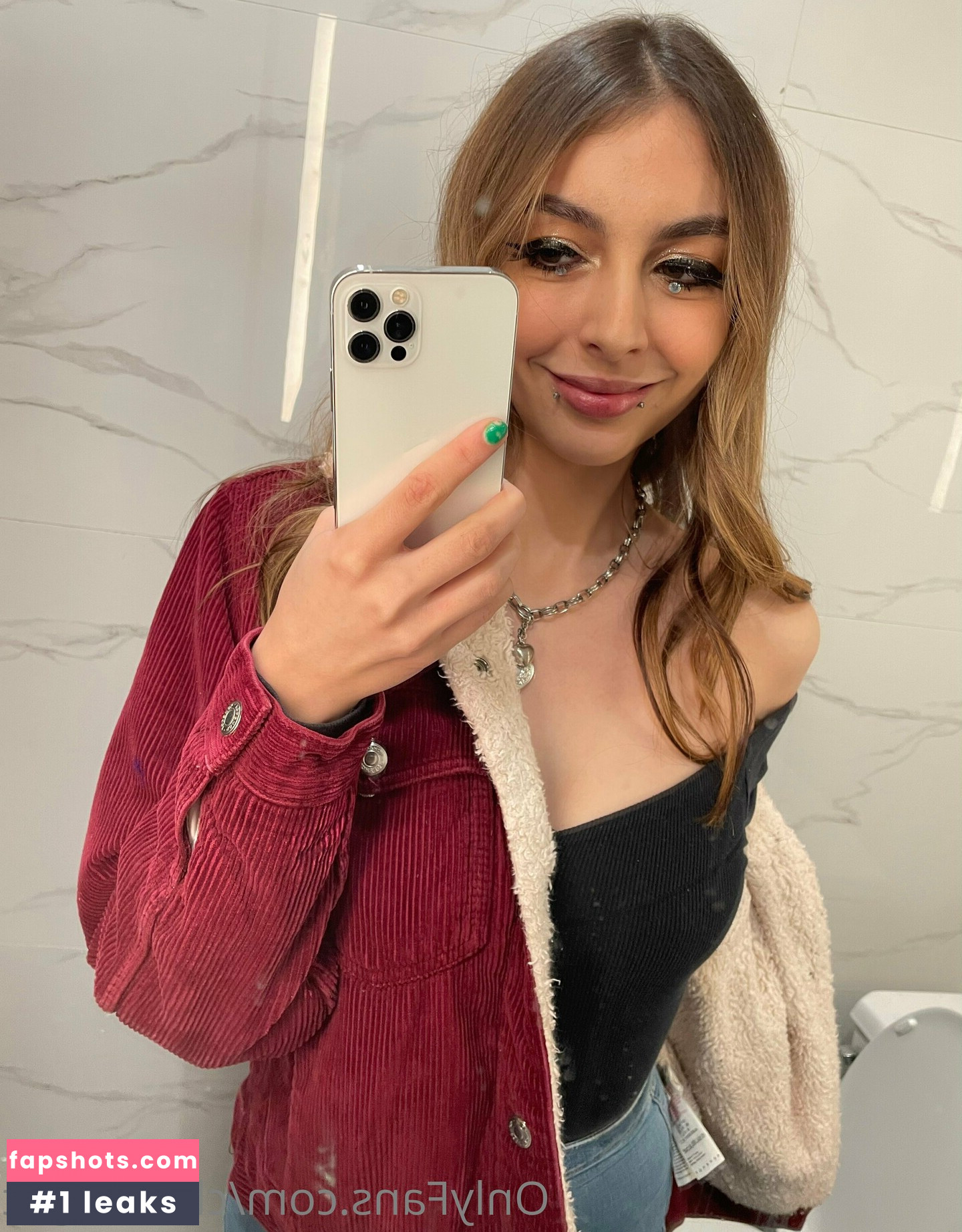 ChloeNight Filtración Desnuda OnlyFans Foto #3 - Fapshots