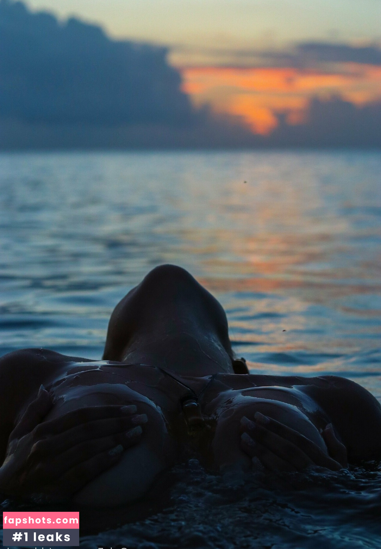 Chloepriv Nahé úniky fotek pouze od fanoušků #66 - Fapshots