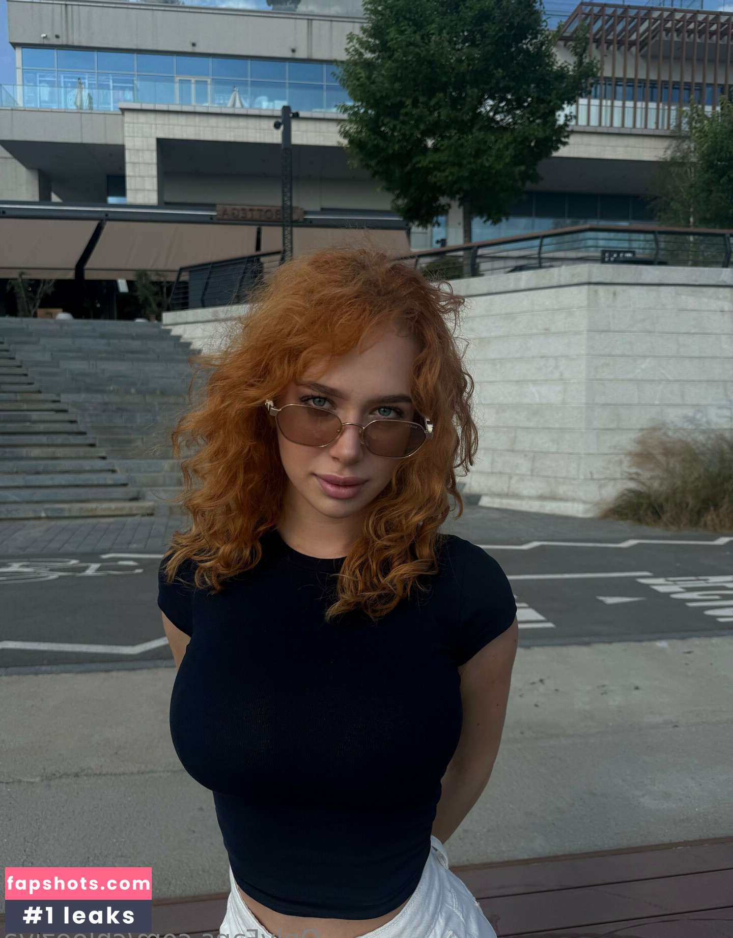 Chloeziva gallery photo #16