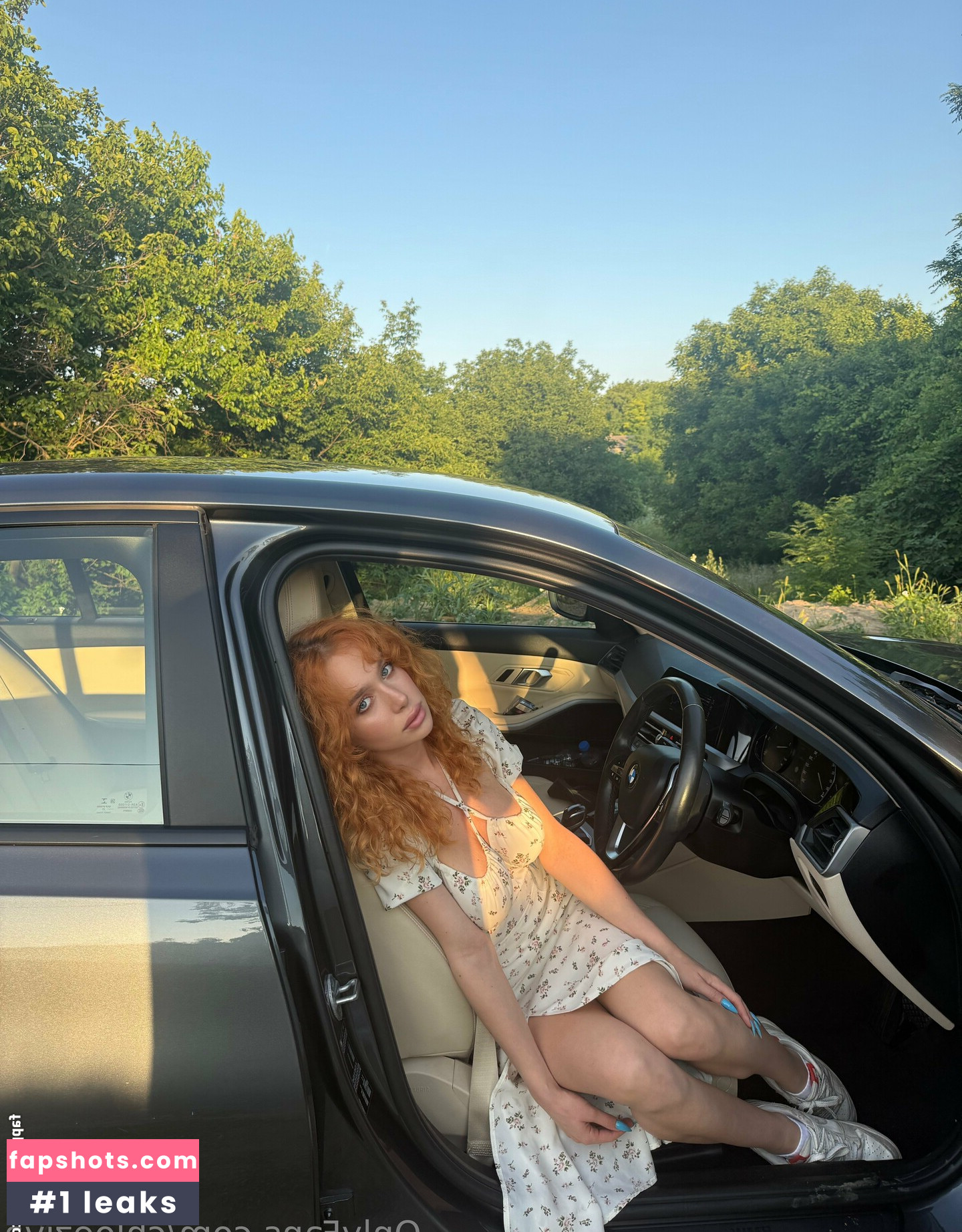 Chloeziva gallery photo #3